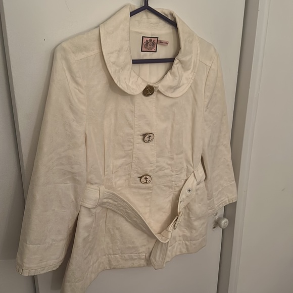 Juicy Couture white belted jacket - Picture 4 of 7